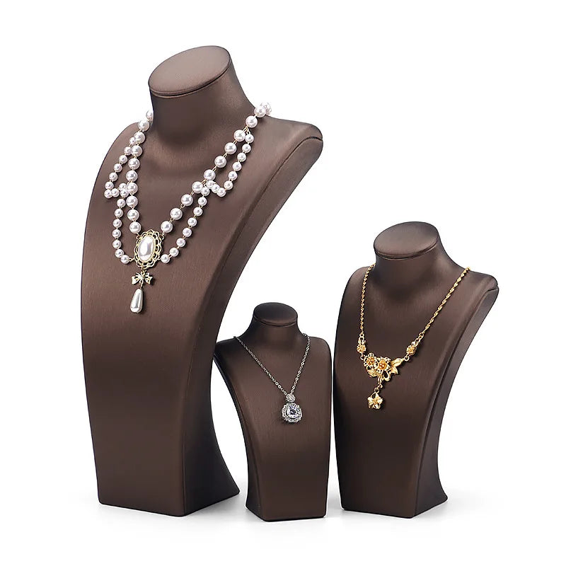 Wholesale Handmade Custom Luxury Pu Leather Display Bust Mannequin Custom Necklace Display Necklace Leather Display Stands